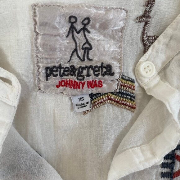 JOHNNY WAS  Geometric & Llama Embroidered White Top: XS (RUNS LARGE!) P2P is 23" - Picture 3 of 8